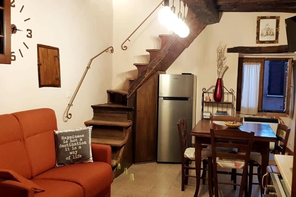 *La Torre Di Amelia* Nel Cuore Dell' Umbria ภายนอก รูปภาพ