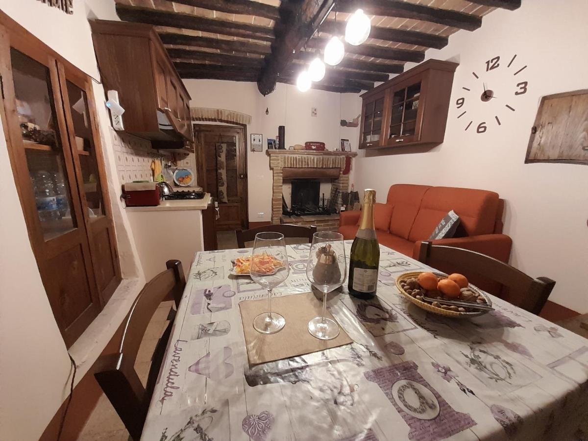 *La Torre Di Amelia* Nel Cuore Dell' Umbria ภายนอก รูปภาพ