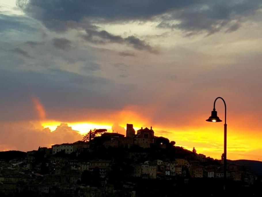 *La Torre Di Amelia* Nel Cuore Dell' Umbria ภายนอก รูปภาพ