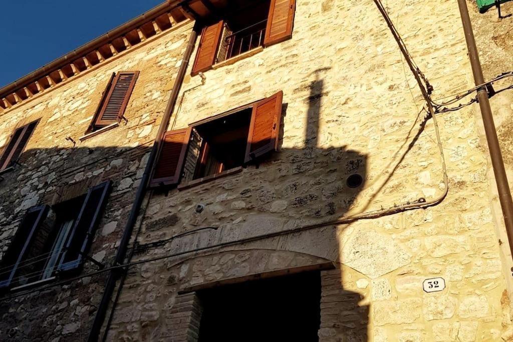 *La Torre Di Amelia* Nel Cuore Dell' Umbria ภายนอก รูปภาพ